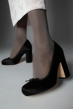 Bridal^Sandy Liang Pointe Pump 100 In Black Satin