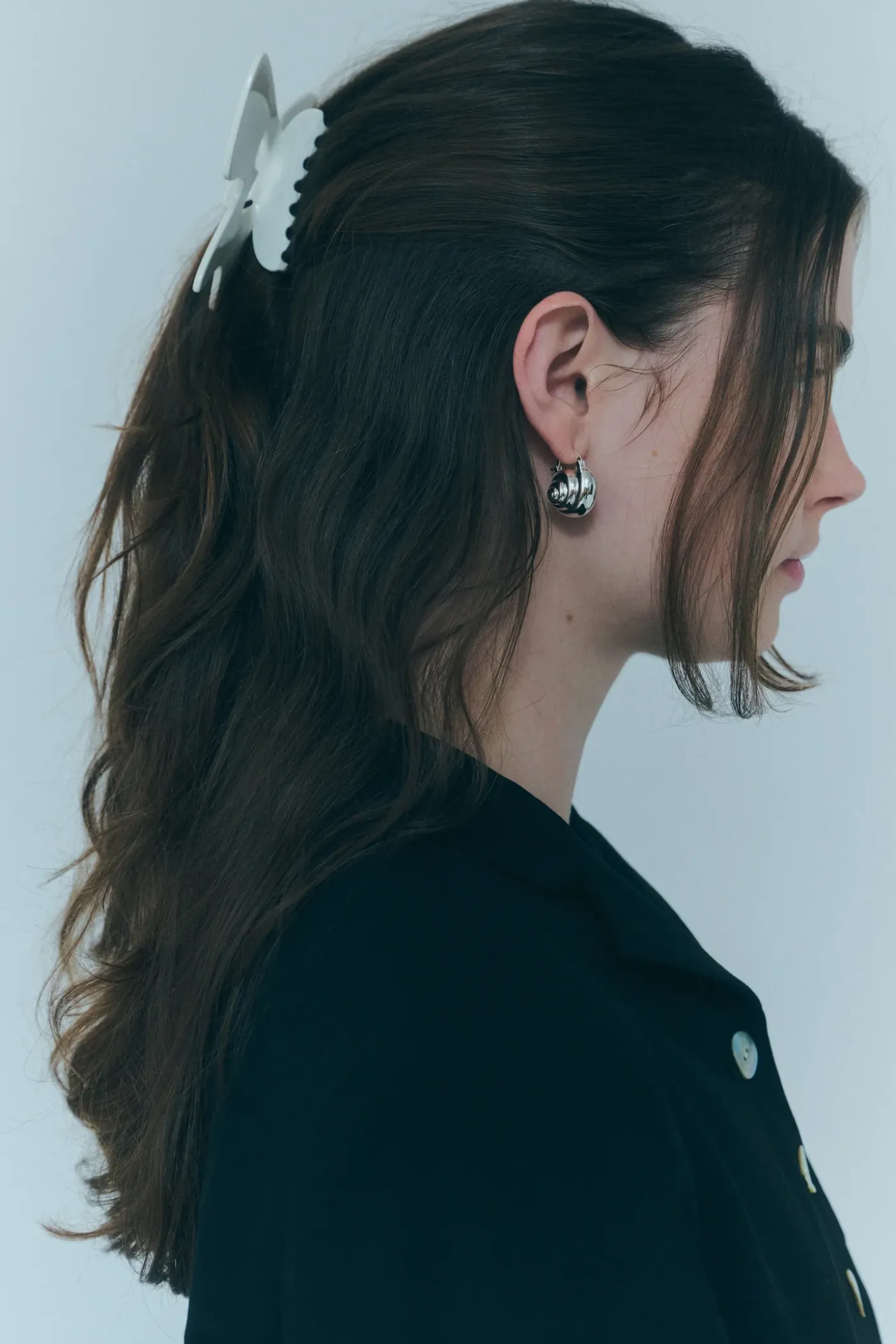 Hair^Sandy Liang Rochambeau Claw In Panacotta
